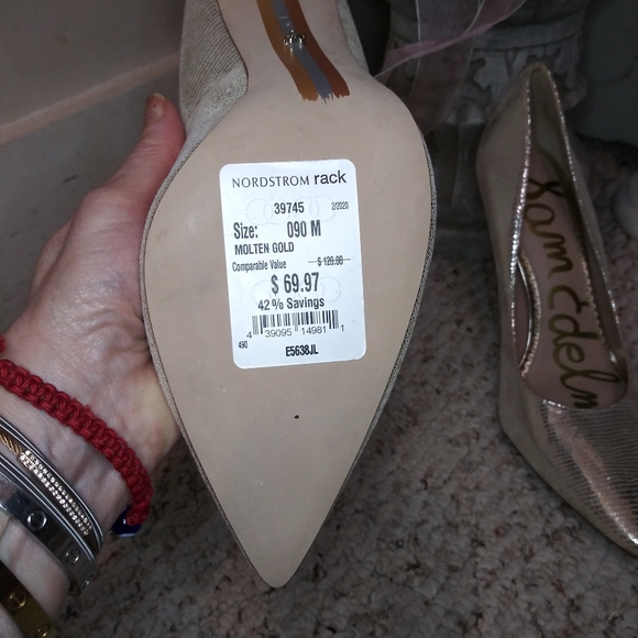 Sam Edelman Hazel Sexy Shimmery Gold, Lizard Printed Pointed Toe Leather Pumps - Picture 5 of 6